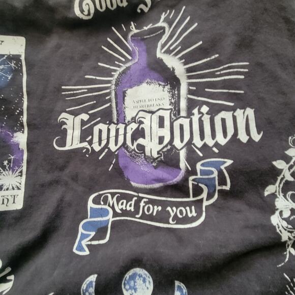 Bershka Graphic Tee Mens size Small Heartbreakers Shirt Streetwear Skater NWT - Picture 4 of 10